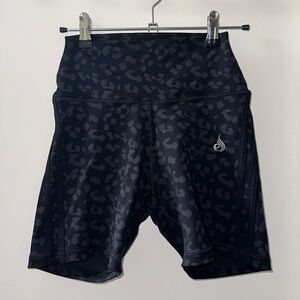 Ryderwear Evolution High Waisted Scrunch Shorts